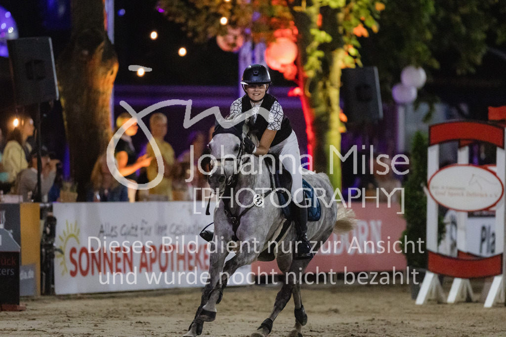 230824_Delbrueck_Mannschaft-500 | Deine schönsten Turniermomente als professionelle Fotos! Entdecke hochwertige Pferdesport-Fotografie im Online-Shop. Jetzt Fotos finden & bestellen!