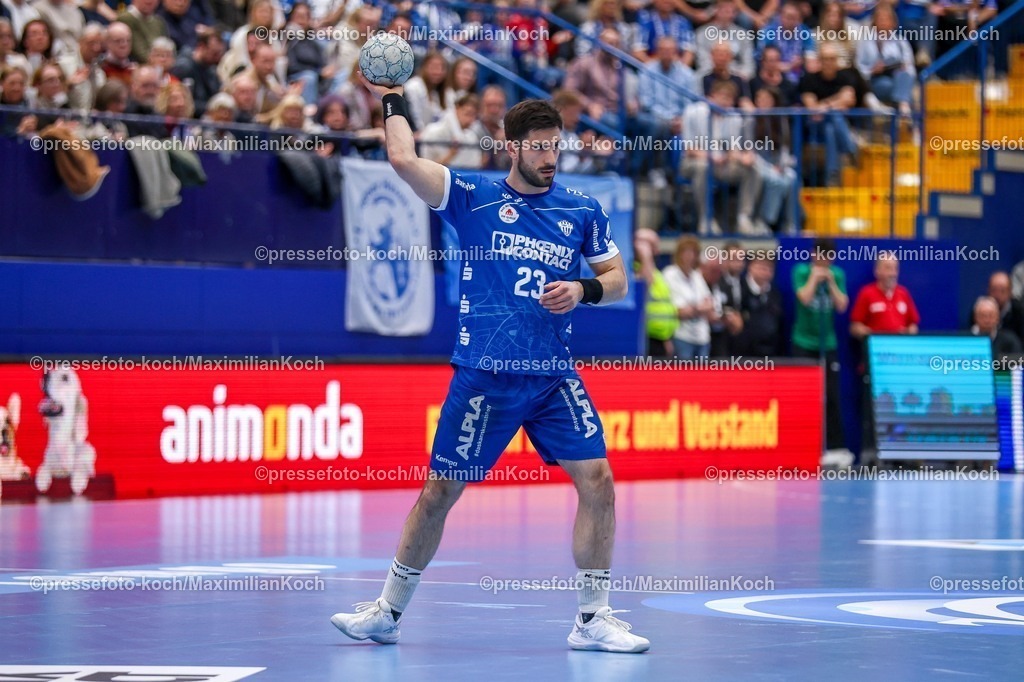 xkwix12042602027 | 2026.04.12, xkwix, Handball, HBL, TBV Lemgo Lippe -  Füchse Berlin, PHOENIX CONTACT arena, 28.Spieltag, Saison 2025 / 2026: Tim Suton (TBV Lemgo Lippe #23) DFB regulations prohibit any use of photographs as image sequences and or quasi-video. Photo: xKamilxWilkowskixPressefotoKochx