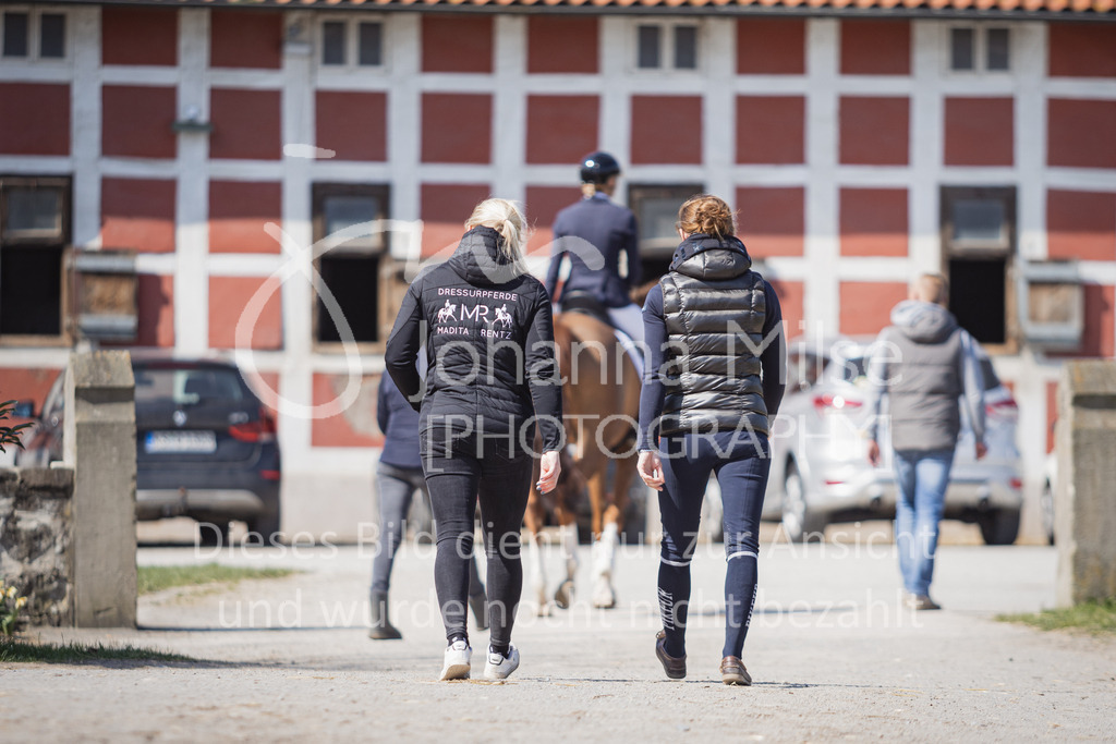 230410_Frühlingsfest_Dressurpf-M-134 | Deine schönsten Turniermomente als professionelle Fotos! Entdecke hochwertige Pferdesport-Fotografie im Online-Shop. Jetzt Fotos finden & bestellen!