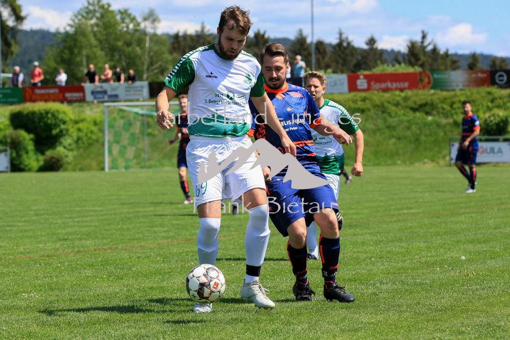 993T0983 | Medien- Sport- Entertainmentfotos