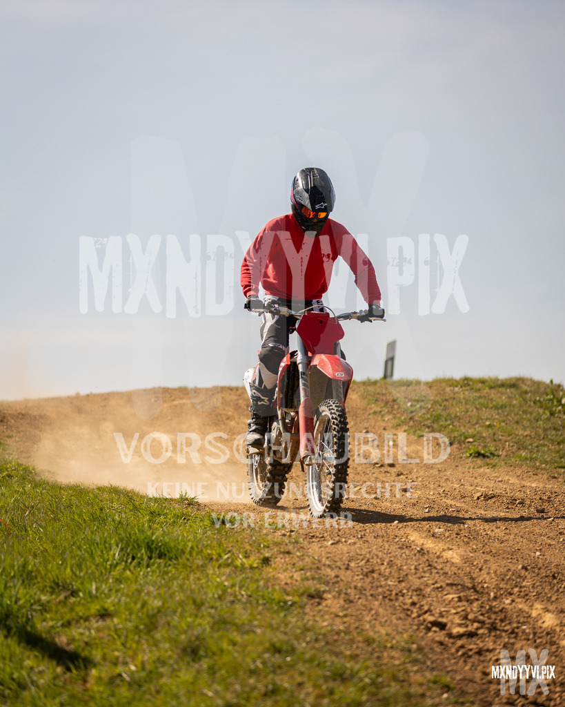 866A3706 | mxndyyvipix