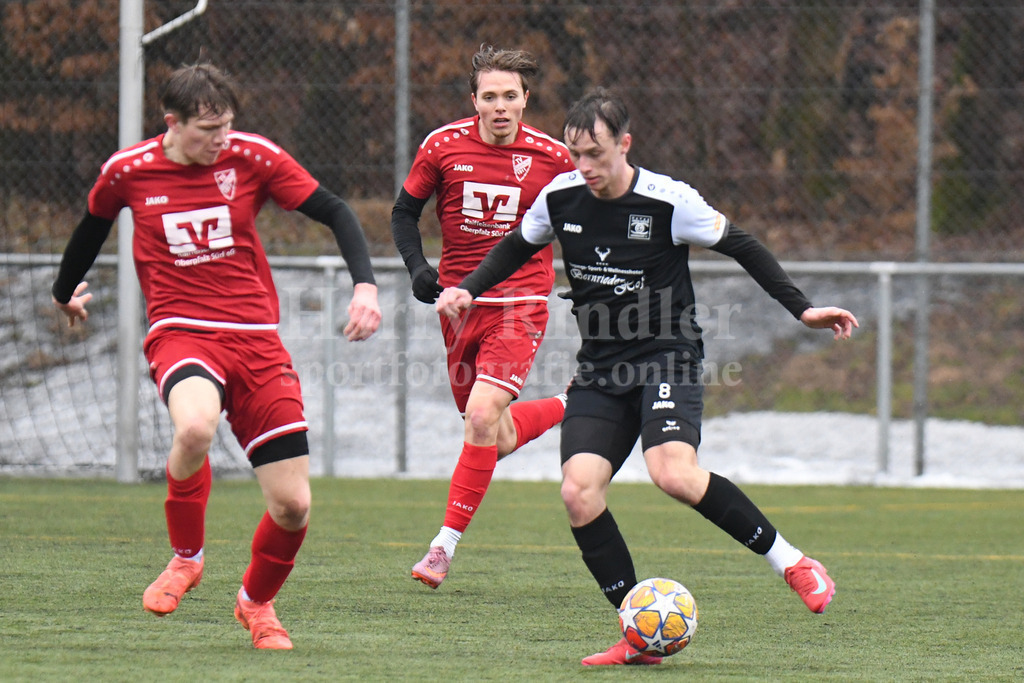 Testspiel SpVgg GW Deggendorf : TV Schierling | Samuel Langen (SpVgg GW Deggendorf #8) eigene U19 - Realisiert mit Pictrs.com