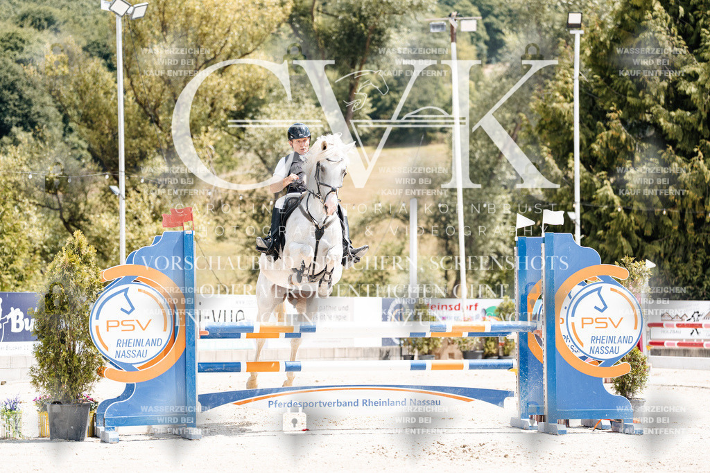 CK907835 | Turnierfotografie Pferdefotografie Trier Rheinland-Pfalz Pferdesport Reitsport Tierfotografie Sportfotografie Pferdevideo Pferdevideografie Equestrianvideography equestrianphotography  - Realisiert mit Pictrs.com