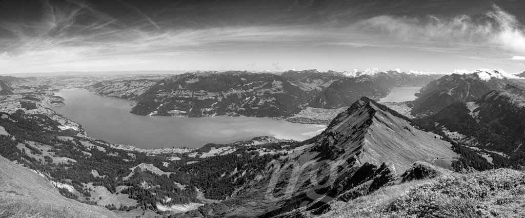 20240714_Morgenberghorn-0076-Pano | Die ideale Geschenkidee für Naturliebhaber. Naturbilder von Marcel Gross Photography für ihr Zuhause in den verschiedensten Formaten und Materialien. - Realisiert mit Pictrs.com