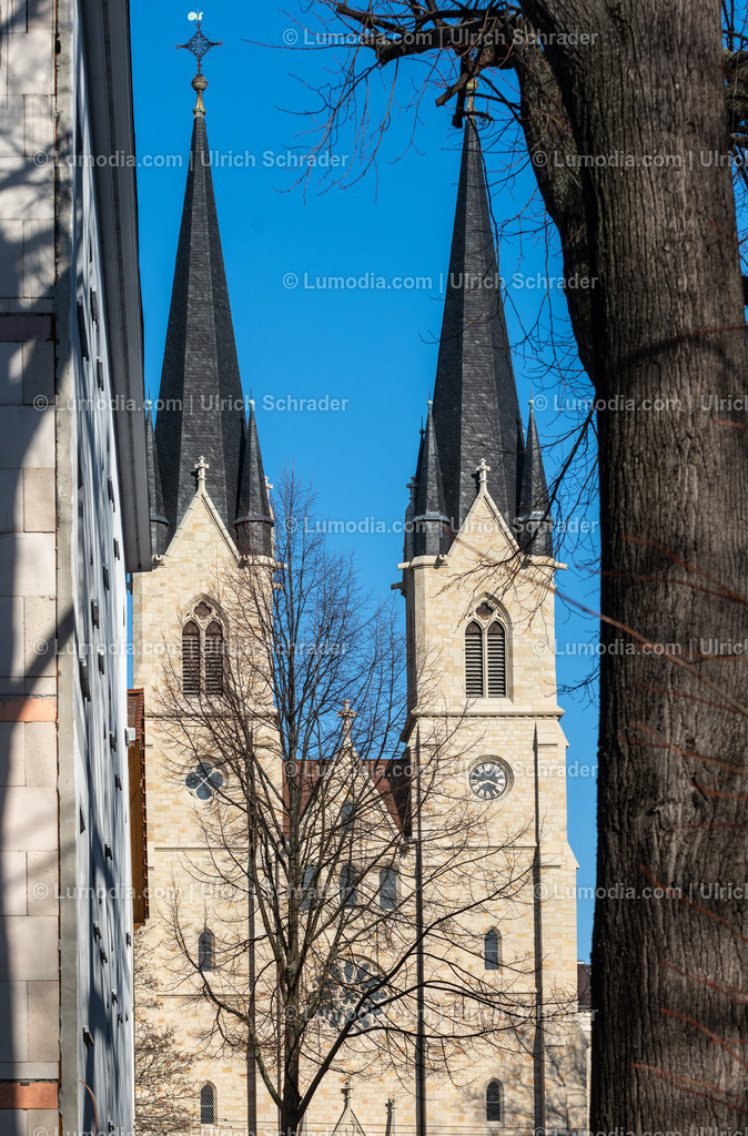 10049-12386 - Magdeburg - Ambrosiuskirche | Stockfoto und Bilderpool mit Bildmaterial aus Deutschland, dem Harz, Halberstadt, Quedlinburg, Wernigerode und weltweit. Qualitativ hochwertige und professionelle Fotos anschauen und kaufen. - Realisiert mit Pictrs.com