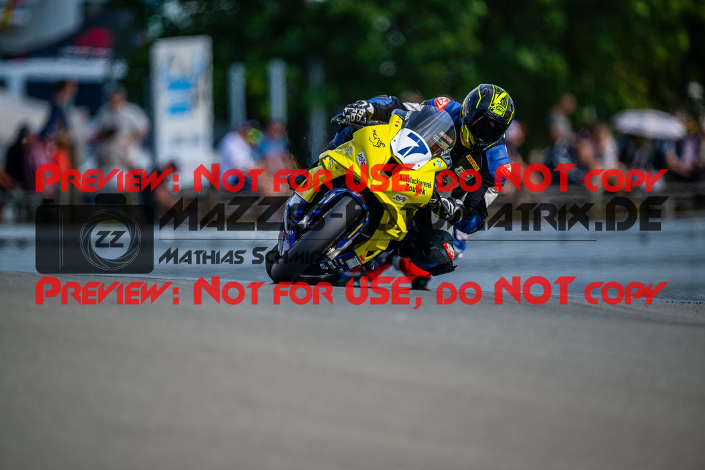 MaZZes_FotoMatrix_240726_6007705_4983 | STK