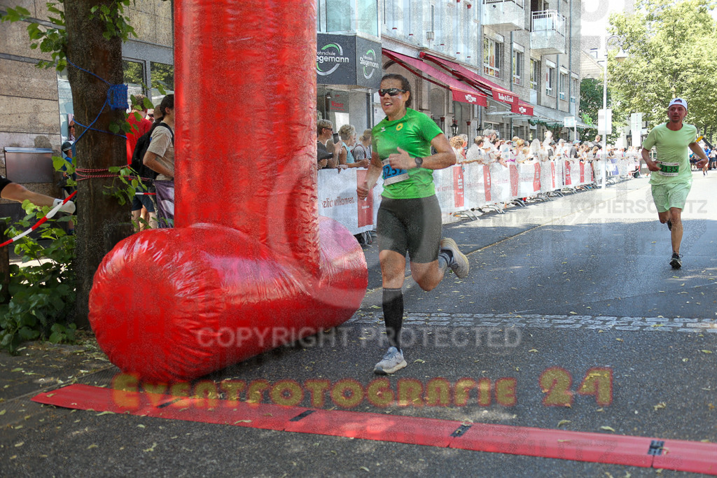 250621_1207_EX1_4944 | Sportfotografie im Rhein-Sieg Kreis, Köln, Bonn, NRW, Rheinland Pfalz, Hessen, etc. Unser Tätigkeitsfeld umfasst den Laufsport vom Volkslauf über den Marathon, Duathlon, Triathon bis zum Ultralauf wie Kölnpfad Ultra oder Schindertrail.