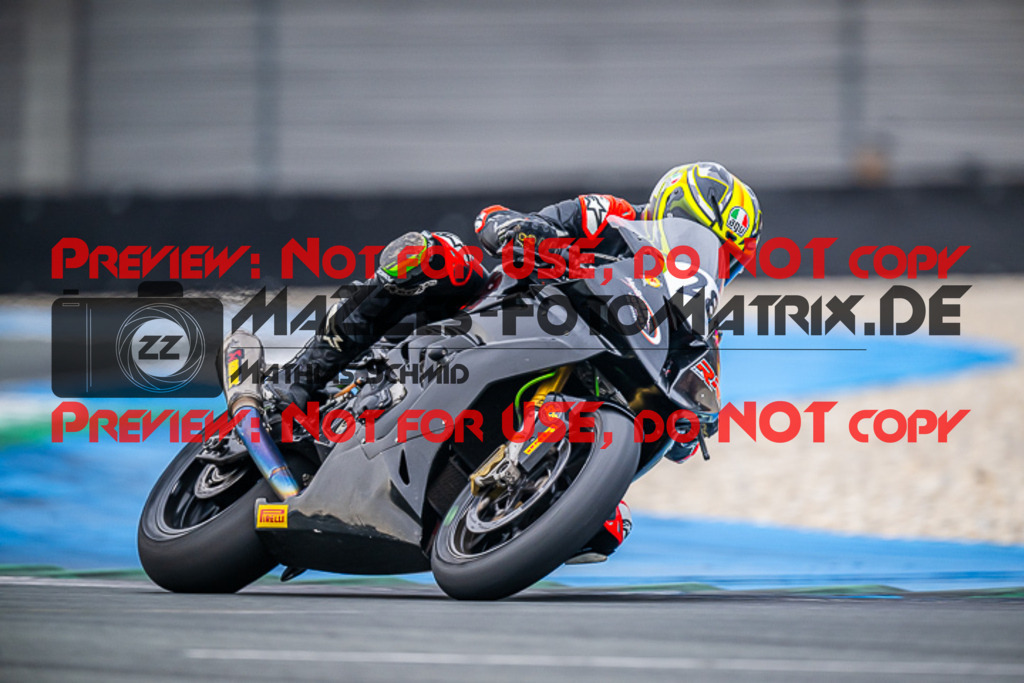 MaZZes_Fotomatrix_20230818_6007705_9760 | PRO SUPERSTOCK