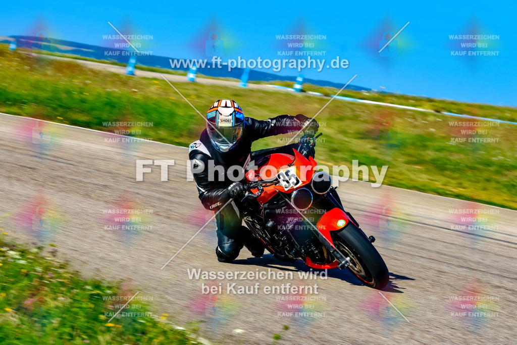 035-2217 | Hier findet Ihr Bilder von Touristenfahrten auf der Nürburgring Nordschleife oder von anderen Veranstaltungen die ich besucht habe. Viel Spass beim Durch Schauen 