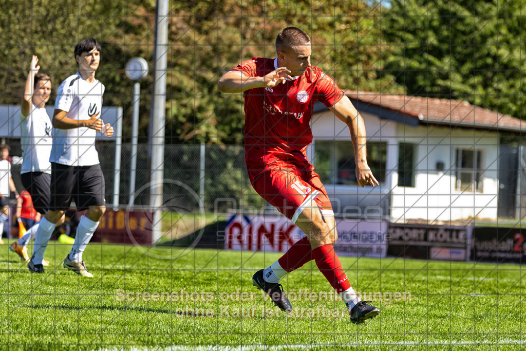 20260906_130634_0069-Bearbeitet_(c)_by_PhotoPeet | #,1.FC Donzdorf II (rot) vs. SGM Jebenhausen-Bezgenriet (weiß), Fußball, Kreisliga A3 - Bezirk Neckar/Fils, 02. Spieltag, Saison 2026/2027, Rasenplatz Lautertal Stadion, Süßener Straße 16, 73072 Donzdorf, 06.09.2026 - 13:00 Uhr,Foto: PhotoPeet / Sport- &amp; Eventfotografie / Peter Harich