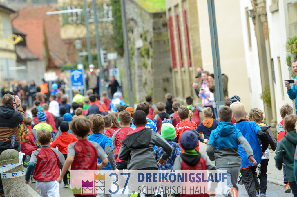 AOK JuniorCup 400m | 3Koenigslauf 2023 - Realisiert mit Pictrs.com