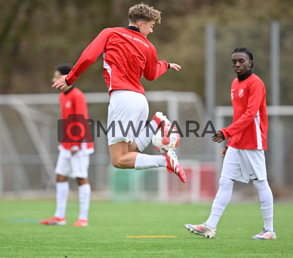 Fussball I Herren I Saison 2025-2026 I Bundesliga I 6. Spieltag I Eintracht Frankfurt - FC Bayern München  | MWMARA - Realisiert mit Pictrs.com