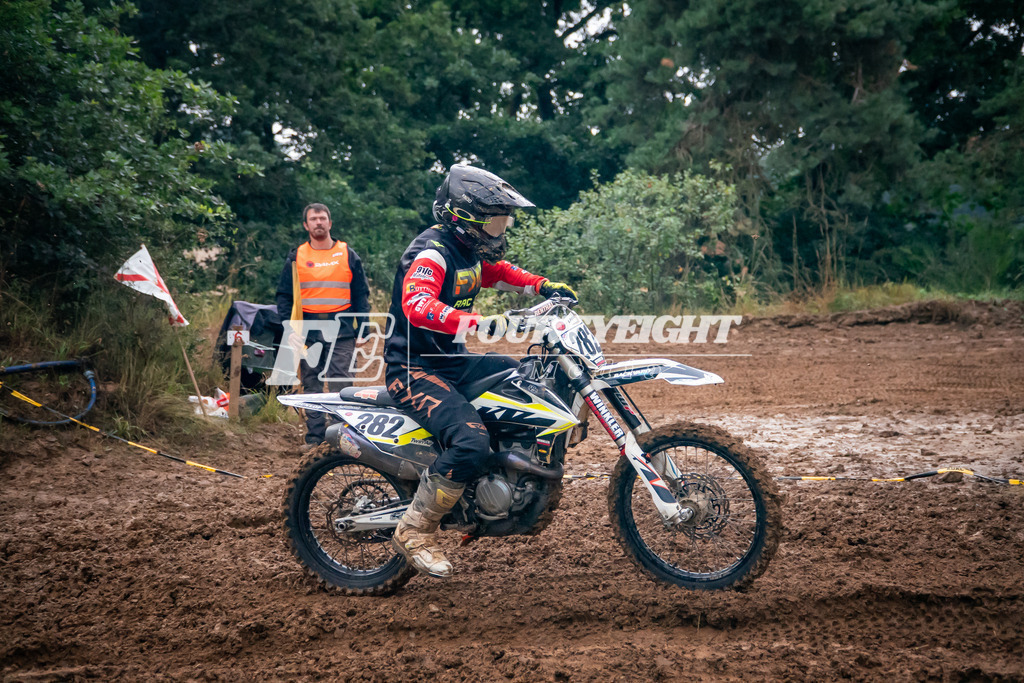 DSC06779 | fourtyeightmedia - Realisiert mit Pictrs.com