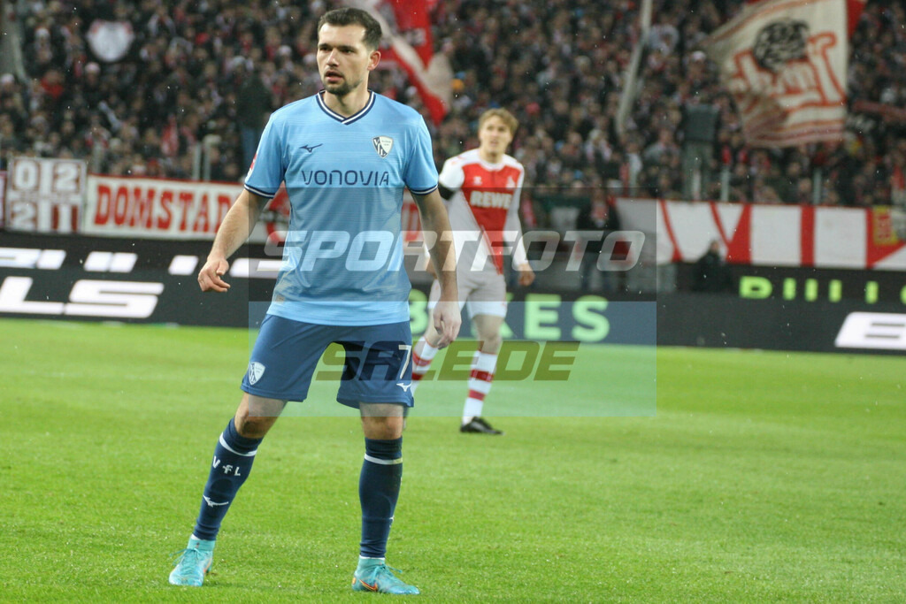 1. FC Köln - VFL Bochum | Kevin Stöger - © Sportfoto-Sale (MK) - Realisiert mit Pictrs.com