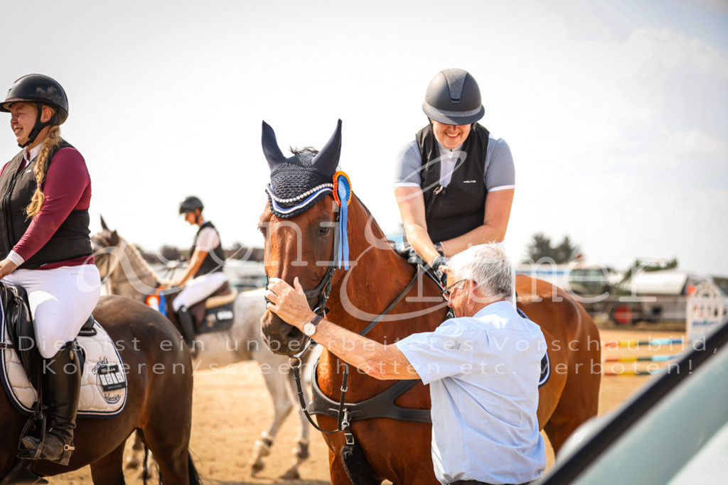 27.SaSpMA00293 | Leoni Ertmer Photography - Realisiert mit Pictrs.com