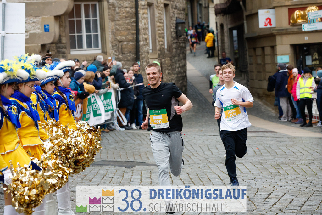 5km Roewisch Wohnbau Cup | 3 Koenigslauf 2024 5km Roewisch Wohnbau Cup - Realisiert mit Pictrs.com