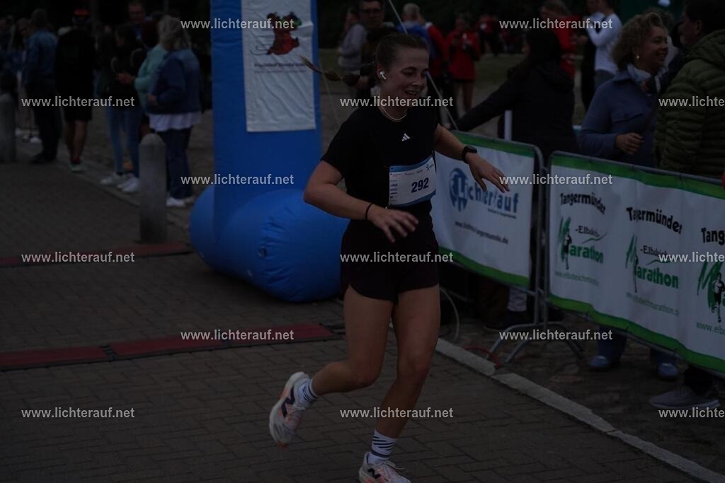 DSC05392 | Lichterlauf  - Realisiert mit Pictrs.com