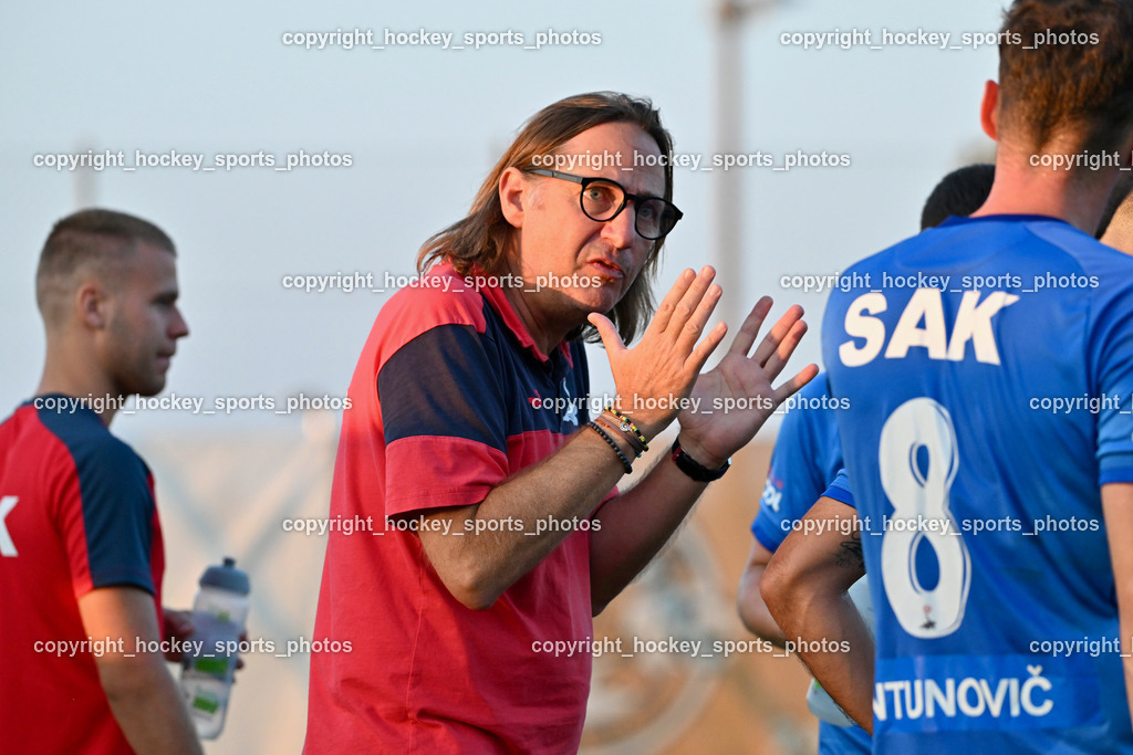 SV St.Jakob vs. SAK | Headcoach SAK Richard Huber, SV St.Jakob vs. SAK, SV St.Jakob vs. SAK am 23.08.2024 in St. Jakob im Rosenthal (Sportplatz St. Jakob), Austria, (Photo by Bernd Stefan)