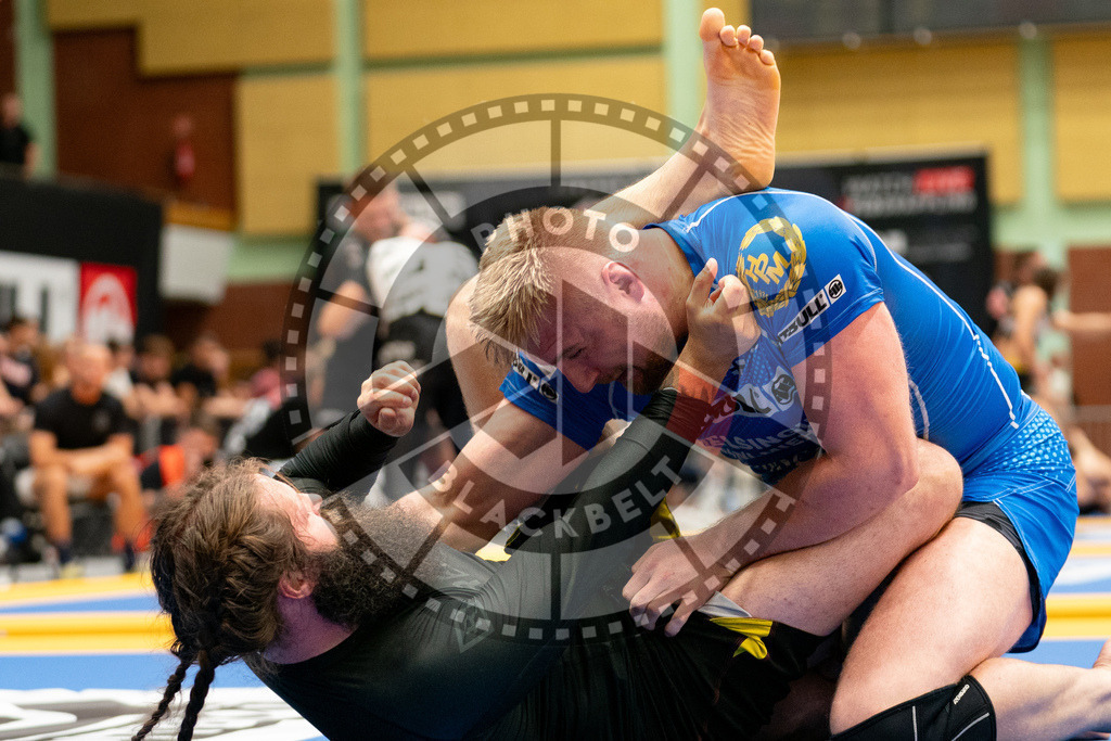 20230916PBB4754 | Fighters compete during the grappling tournement ADCC Trials (European, Middle East and African Championship) in Warsaw, Poland, on September 16, 2023.