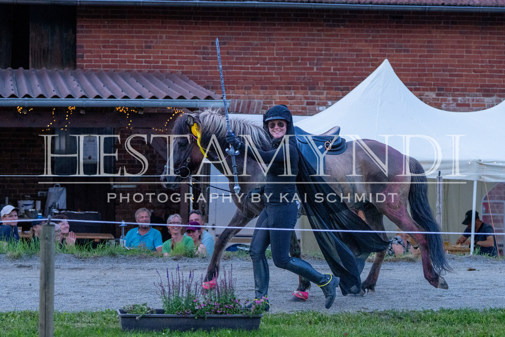 KAI07585 | Ihr sucht einen Fotografen für eure nächste OSI? Ich begleite auch euer Turnier für Islandpferde fotografisch.  - Realisiert mit Pictrs.com