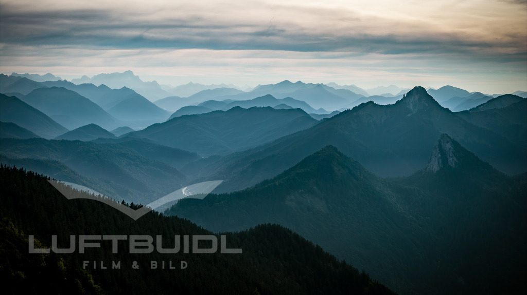 Blick vom Setzberg zur Zugspitze | LuftBuidl Tegernsee - Realisiert mit Pictrs.com