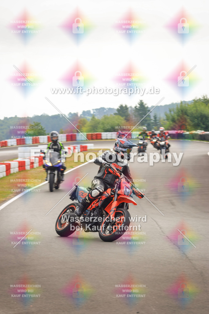 _DSK1986 | Hier findet Ihr Bilder von Touristenfahrten auf der Nürburgring Nordschleife oder von anderen Veranstaltungen die ich besucht habe. Viel Spass beim Durch Schauen 