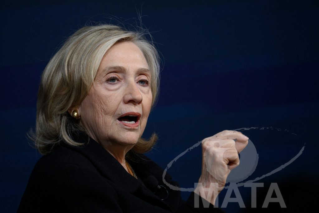 _DWA3712 | Die US-Politikerin Hillary Clinton auf der Veranstaltung Bridging Scholarship and Statecraft im Rahmen der Münchner Sicherheitskonferenz 2026. München, 13.02.2026 Bayern Deutschland  - Realisiert mit Pictrs.com