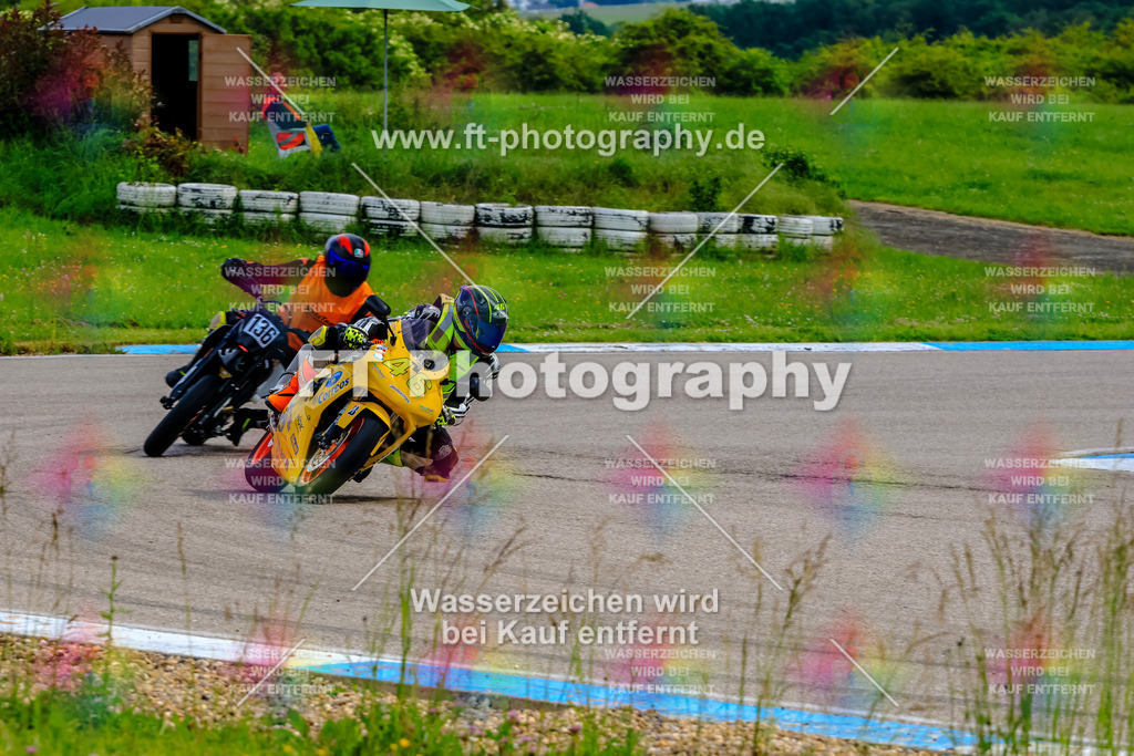 MotoTeam-9195 | Hier findet Ihr Bilder von Touristenfahrten auf der Nürburgring Nordschleife oder von anderen Veranstaltungen die ich besucht habe. Viel Spass beim Durch Schauen 