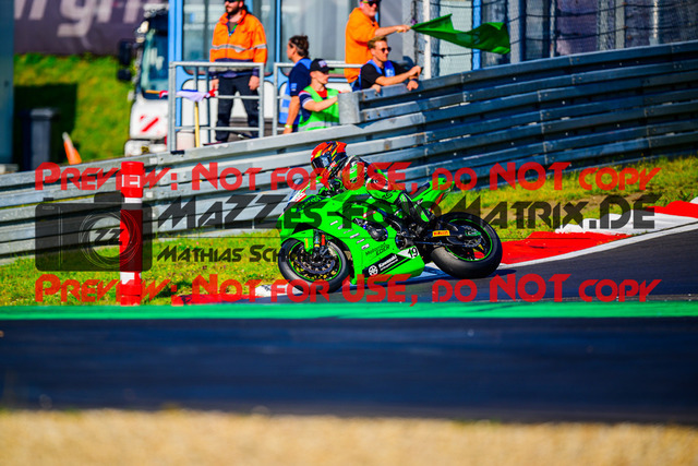 MaZZes_FotoMatrix_240831_6007705_0549 | STK1000