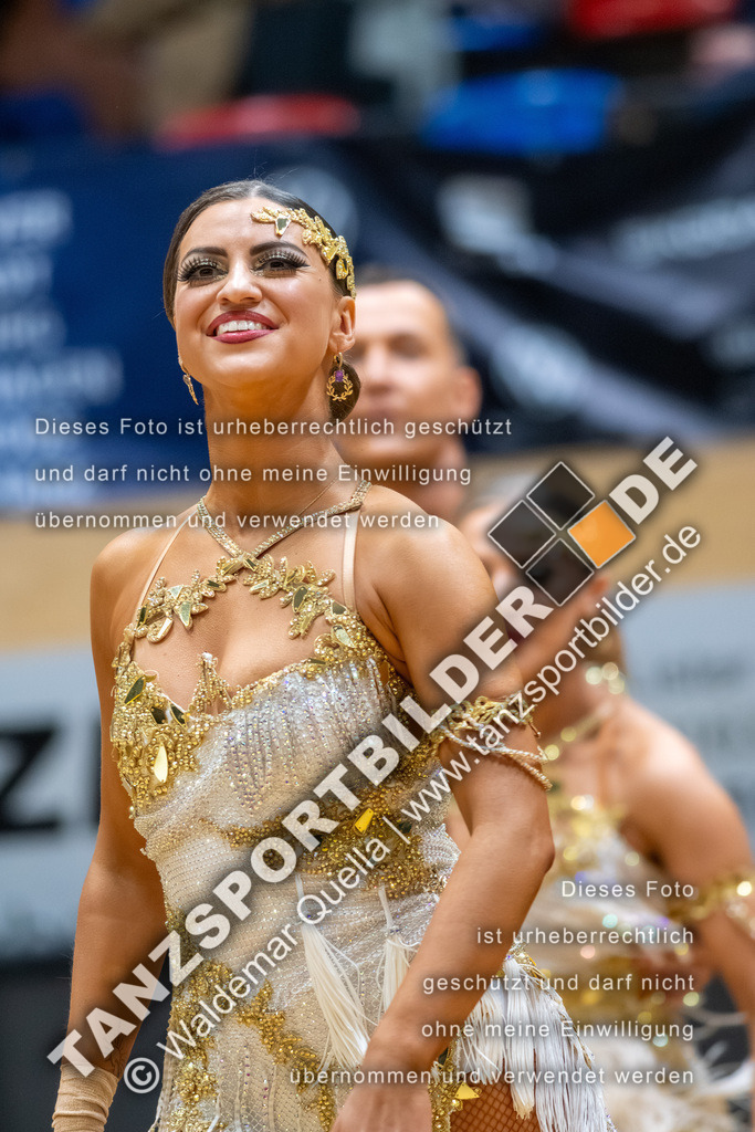 20260328-03380 | Hier finden Sie Tanz Bilder vom Latein und Standard Formationen tanzen. Sportbilder vom Tanzsport. Schöne Fotos und von Weltmeisterschaft, Europameisterschaft, Bundesliga, Regionalliga, Oberliga und Landesliga sowie von GOC Stuttgart, DanceComp, WM Bremen