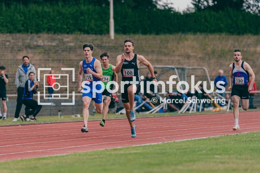 FLVW-Meisterschaften 2026 | Impressionen und Wettkampfszenen der FLVW-Meisterschaften 2026 mit Athletinnen und Athleten verschiedener Vereine und Altersklassen in unterschiedlichen Disziplinen der Leichtathletik. - Realisiert mit Pictrs.com
