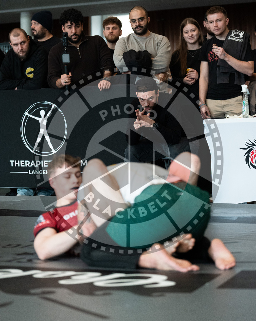 20251129PBB6462 | Fighters compete during the luta livre competition ILLCS XI winter edition on November 29, 2025 in Hannover, Germany.