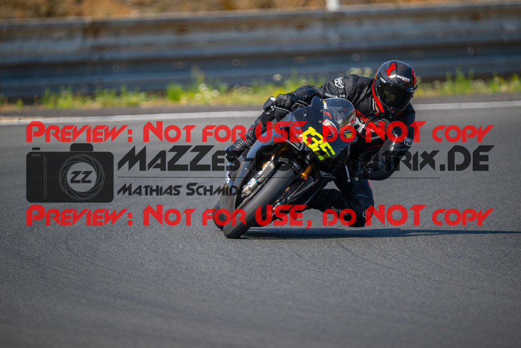 MaZZes-Fotomatrix-20260805-527107 | OPEN