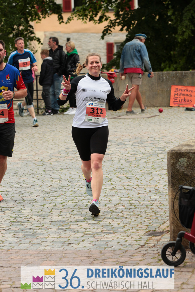VR Bank Hauptlauf 10km | 3königslauf 2022 VR Bank Hauptlauf - Realisiert mit Pictrs.com