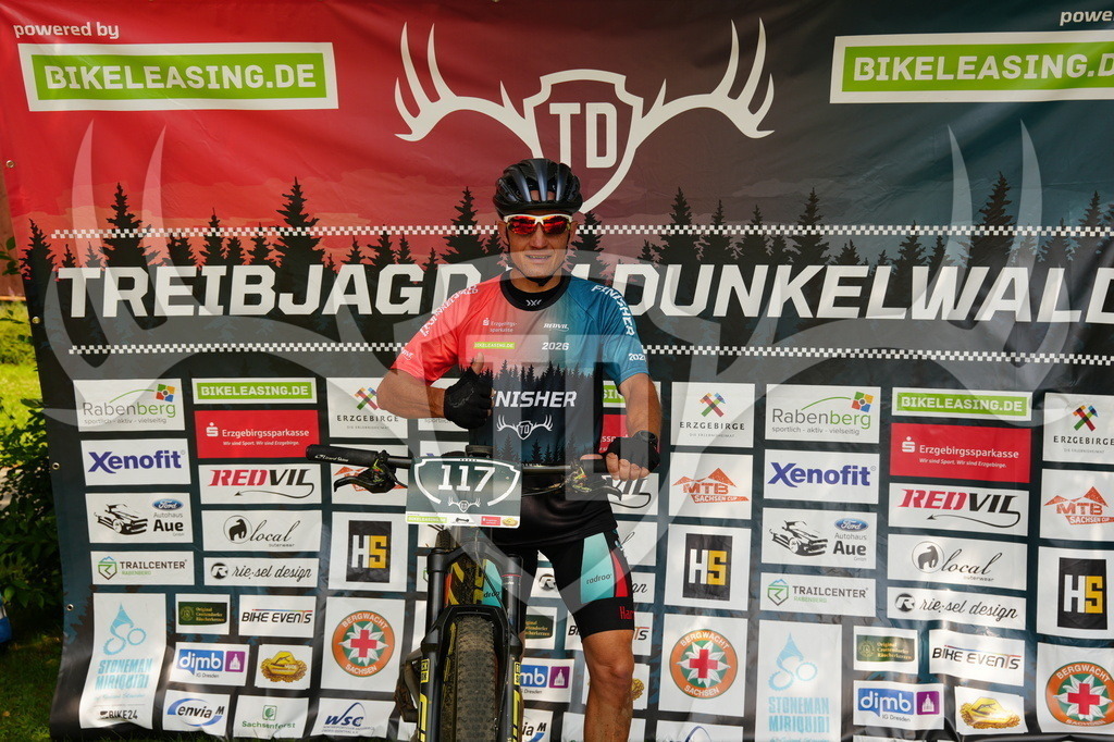 FC605766 | Fotogalerie der Treibjagd im Dunkelwald - Dein MTB Etappenrennen im Erzgebirge - Realisiert mit Pictrs.com