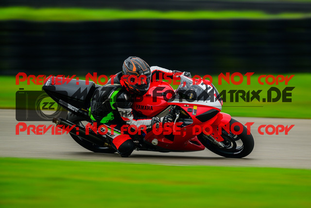 MaZZes_Fotomatrix_20241003_6007705_9213 | GELB