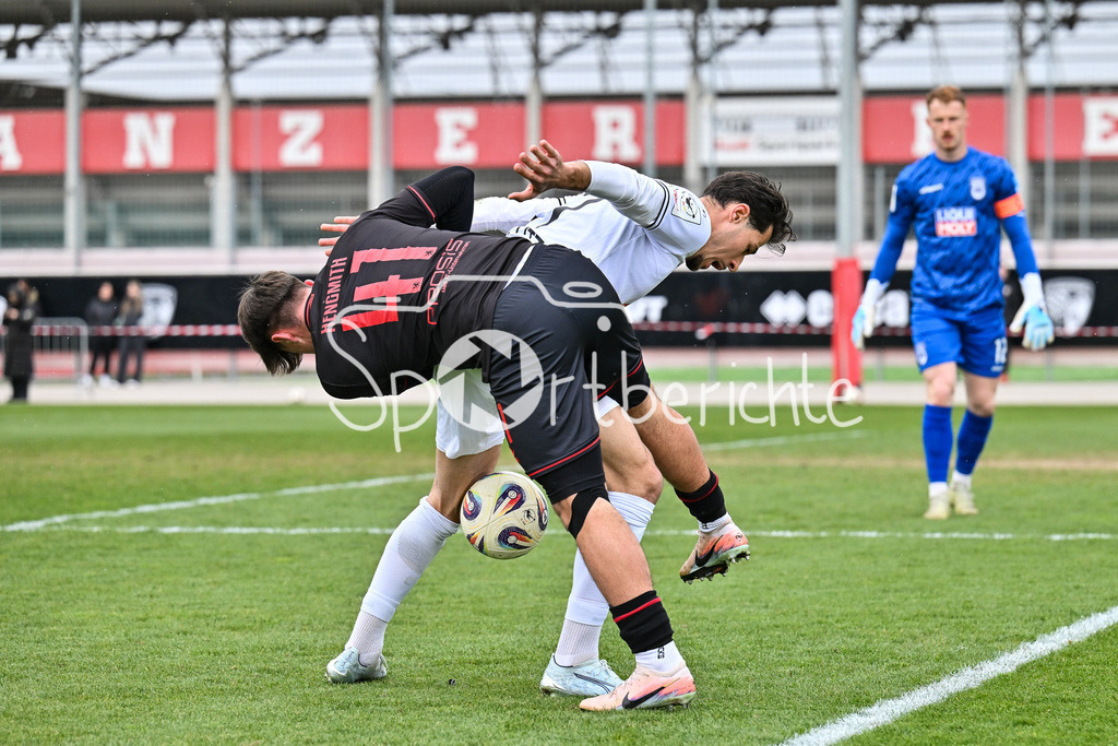 FC Ingolstadt - SSV Ulm 1846 Fussball  | INGOLSTADT, GERMANY - 25. MAERZ: im Duell Timo HENGMITH (FC Ingolstadt 41) und Lukas MAZAGG (SSV Ulm 27) während dem Testspiel zwischen dem FC Ingolstadt und dem SSV Ulm 1846 Fussball auf Platz 4 am Audi Sportpark