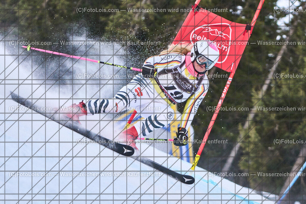 ALP0251_FIS-MastersCup_Reiteralm_Giant-SL_Santen Christiane | FIS-MastersCup GIANT-SLALOM auf der Reiteralm in Pichl, Sa 18. Jänner 2025.