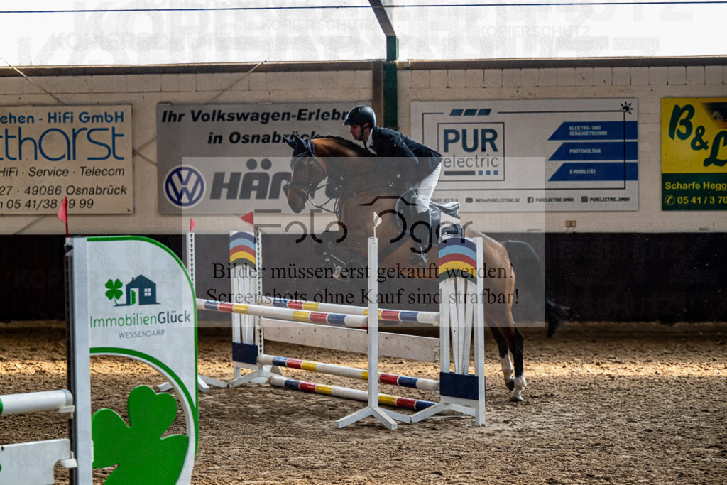 20240308-DOS_3340 | Entdecke hochwertige Reitturnierfotos von Foto Oger. Professionell, emotional und authentisch – jetzt Lieblingsmomente im Shop bestellen.Deutschlandweite Turnierfotografie. - Realisiert mit Pictrs.com