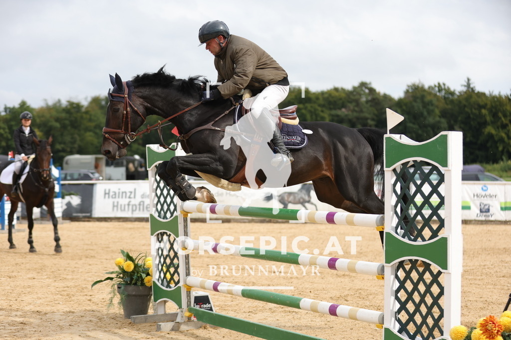 0P6A8624 | Willkommen bei Brunnmayr - Design & Fotografie – Ihrem Spezialisten für Reitturniere und Pferdeveranstaltungen in Oberösterreich, Salzburg und Bayern! Seit über 17 Jahren sind wir leidenschaftlich dabei.