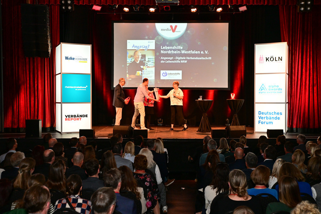 0182Media_V_Award_2025_Foto_Stefan_Wernz | Fotograf Köln - Realisiert mit Pictrs.com