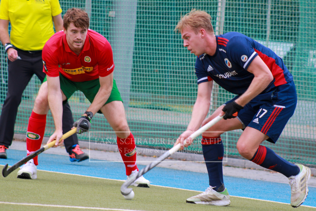Tim Seagon , Mannheimer HC - Hamburger Polo Club Saison 2022 / 2023 | lanaschraderfotografie - Realisiert mit Pictrs.com