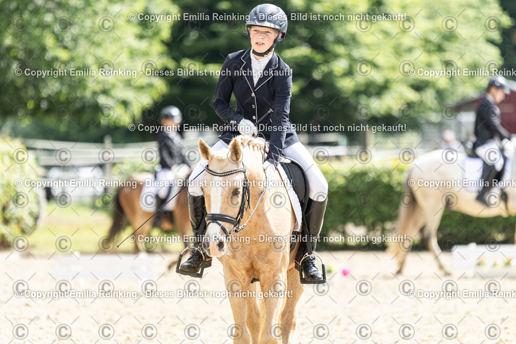 CL5A6629 | Emilia Reinking Fotografie - Realisiert mit Pictrs.com