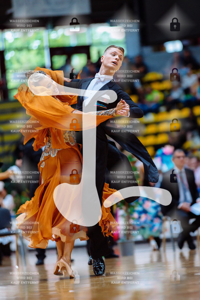 Hessen Tanzt WDSF International Open Standard 2nd (18) Yahor Boldysh _ Irina Averina (TSC Excelsior Dresden)-2025-05-17-9394 | Webshop for digital downloads and prints of dance sport, event & show photographer Julian Link - Realisiert mit Pictrs.com