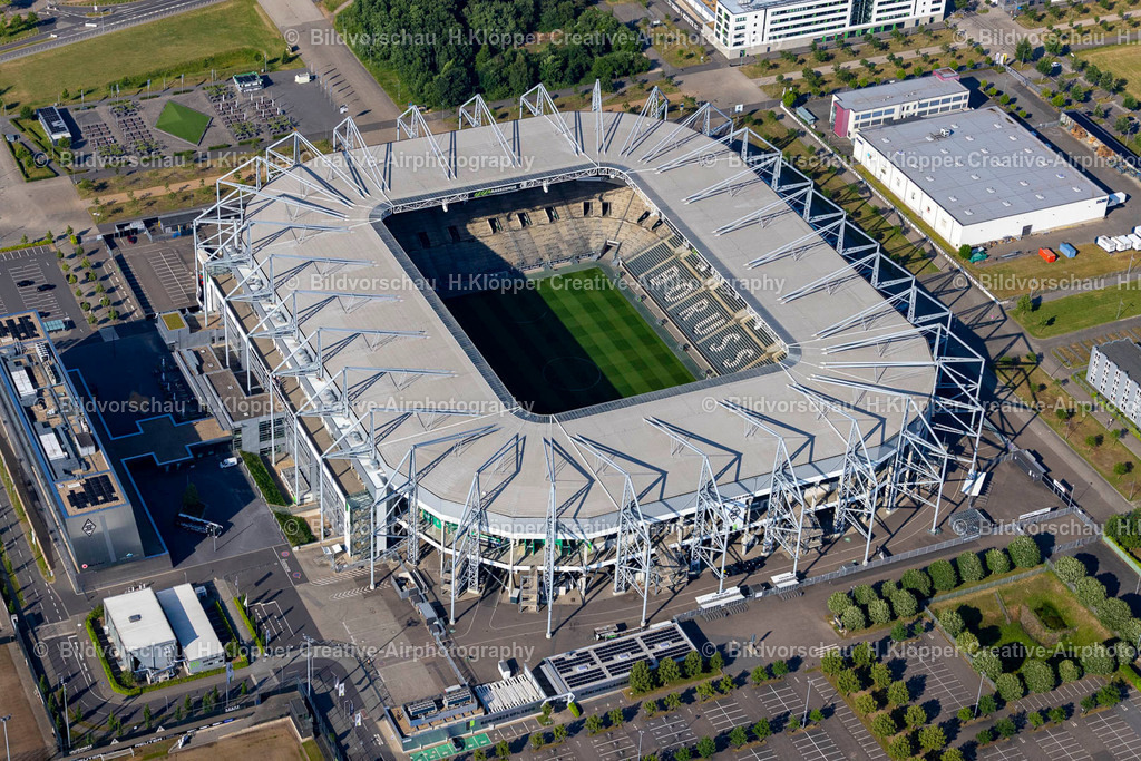 Luftbild Mönchengladbach-3540 | Luftbildfotografie und Luftbild Mönchengladbach Sportstätten-Gelände der Arena des Stadion  BORUSSIA-PARK in Mönchengladbach - Realisiert mit Pictrs.com