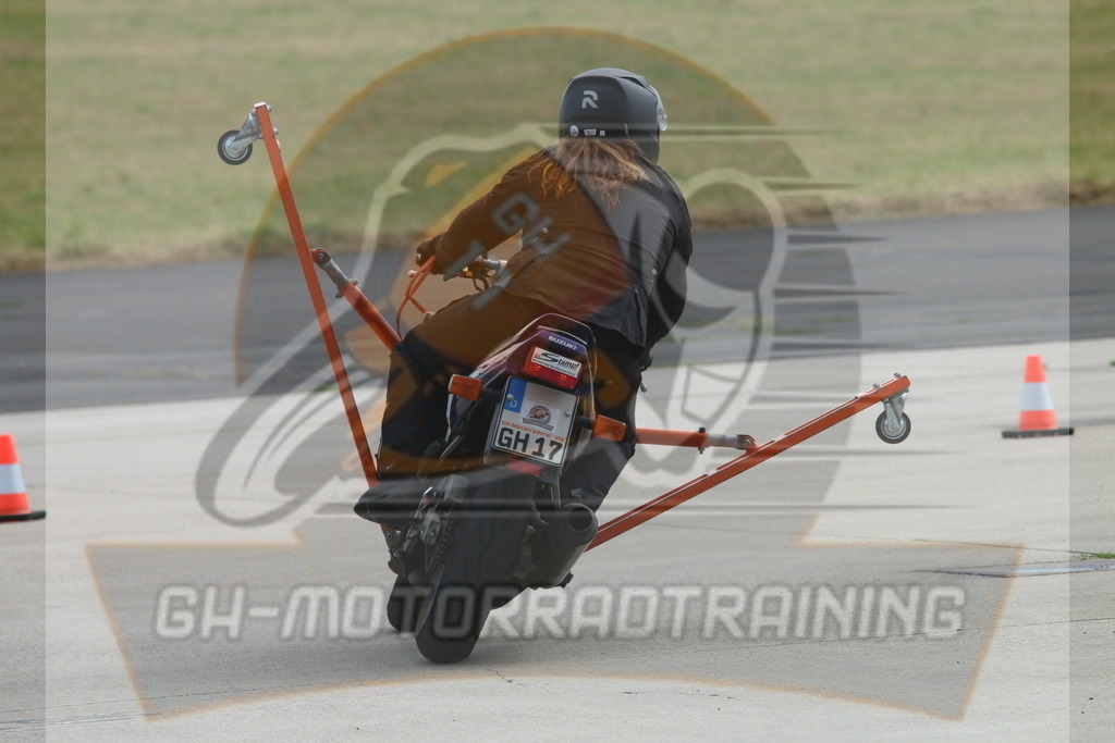 IMG_3474 | gh-motorradtraining-foto.de - Realisiert mit Pictrs.com