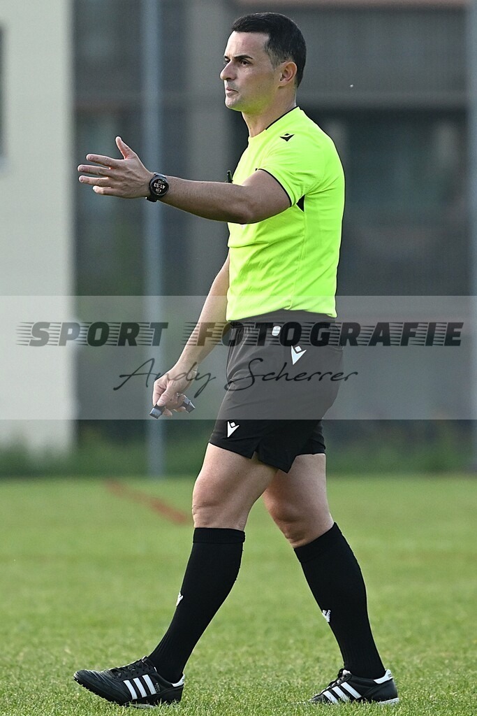 aDSC_9310 | Kaufen Sie Sportbilder im Onlineshop von Andy Scherrer Sportfotografie. Faszinierende Bilder von Sportevents aus der ganzen Schweiz. Fussball, Frauenfussball, Unihockey, Handball, Schwingen und weiteren Sportarten. - Realisiert mit Pictrs.com
