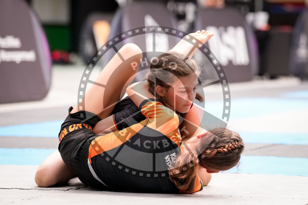 20250920PBB4190 | Athletes compete during the AJP Tour Hamburg International Jiu-Jitsu Championship, on September 20, 2025 in Hamburg, Germany. © Chiara Dazi / photoblackbelt