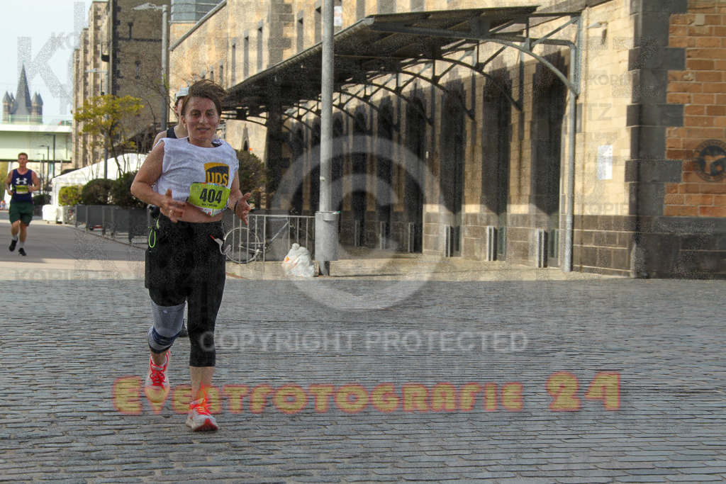 250920_1542_EV4_9468 | Sportfotografie im Rhein-Sieg Kreis, Köln, Bonn, NRW, Rheinland Pfalz, Hessen, etc. Unser Tätigkeitsfeld umfasst den Laufsport vom Volkslauf über den Marathon, Duathlon, Triathon bis zum Ultralauf wie Kölnpfad Ultra oder Schindertrail.