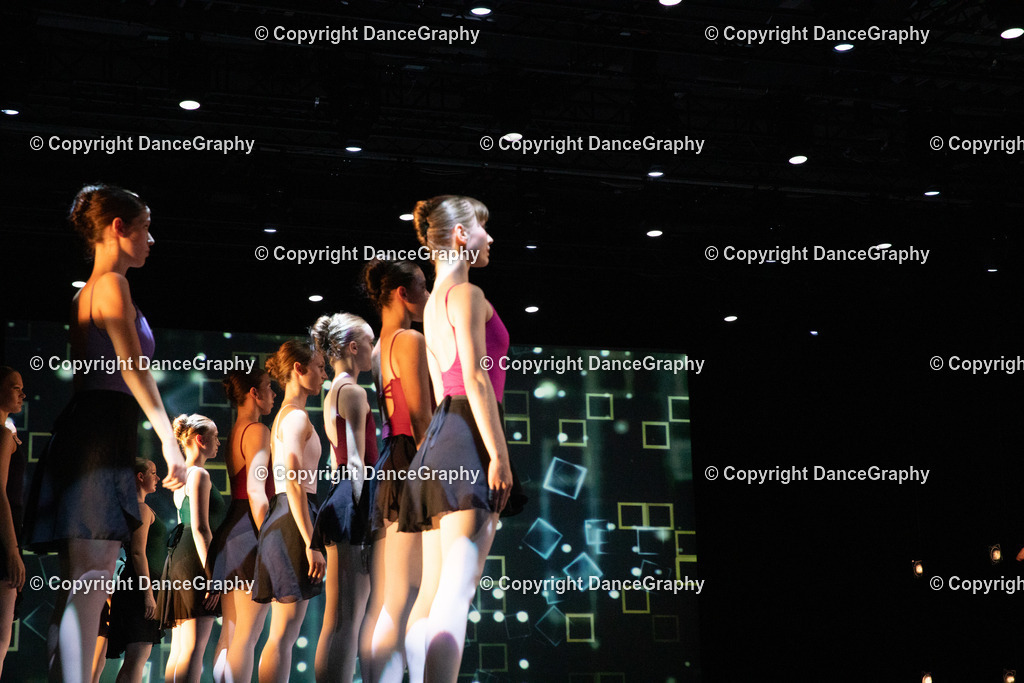 GPHY4639 | DanceGraphy - Realisiert mit Pictrs.com